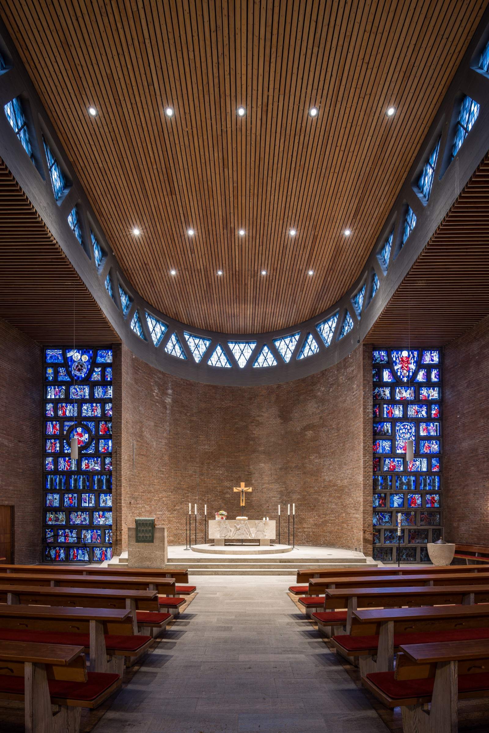 DIA Christuskirche Eberstadt 01