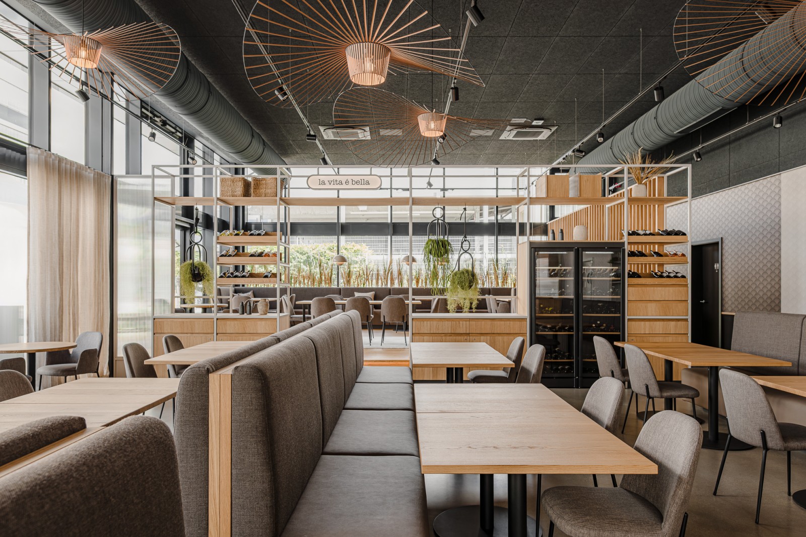 LowRes EVA Ristorante 0035