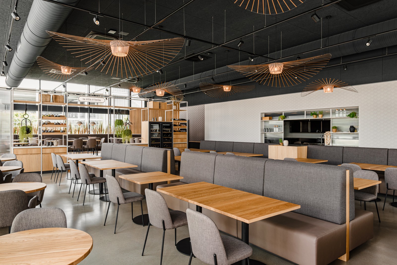 LowRes EVA Ristorante 0052