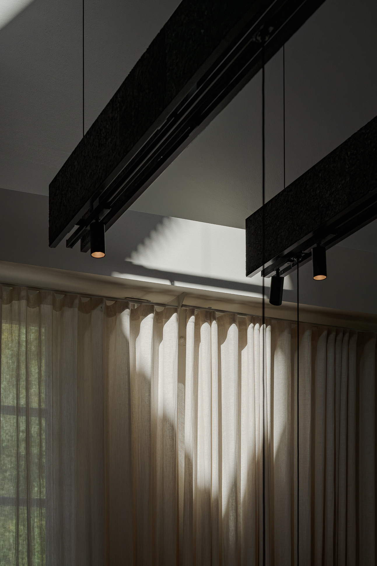 RARO DIA FS LowRes 03