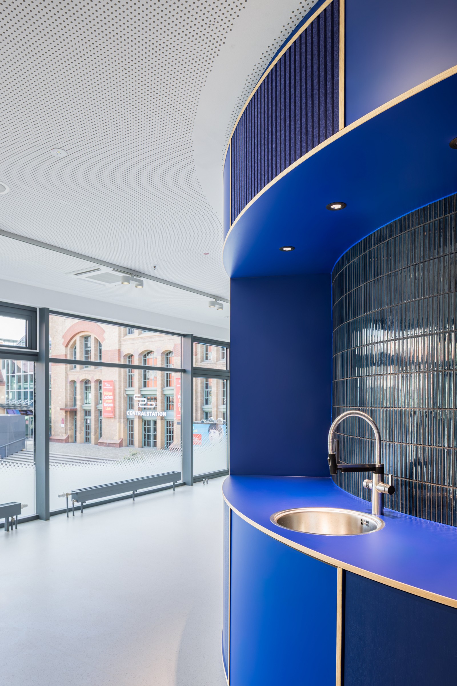 DIA Stadtfoyer DA 37